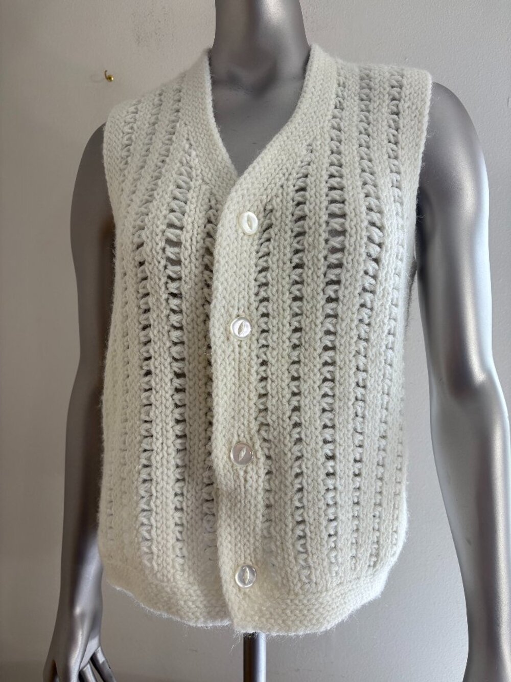 vintage cream hand knit open stitch lace vest size M/L